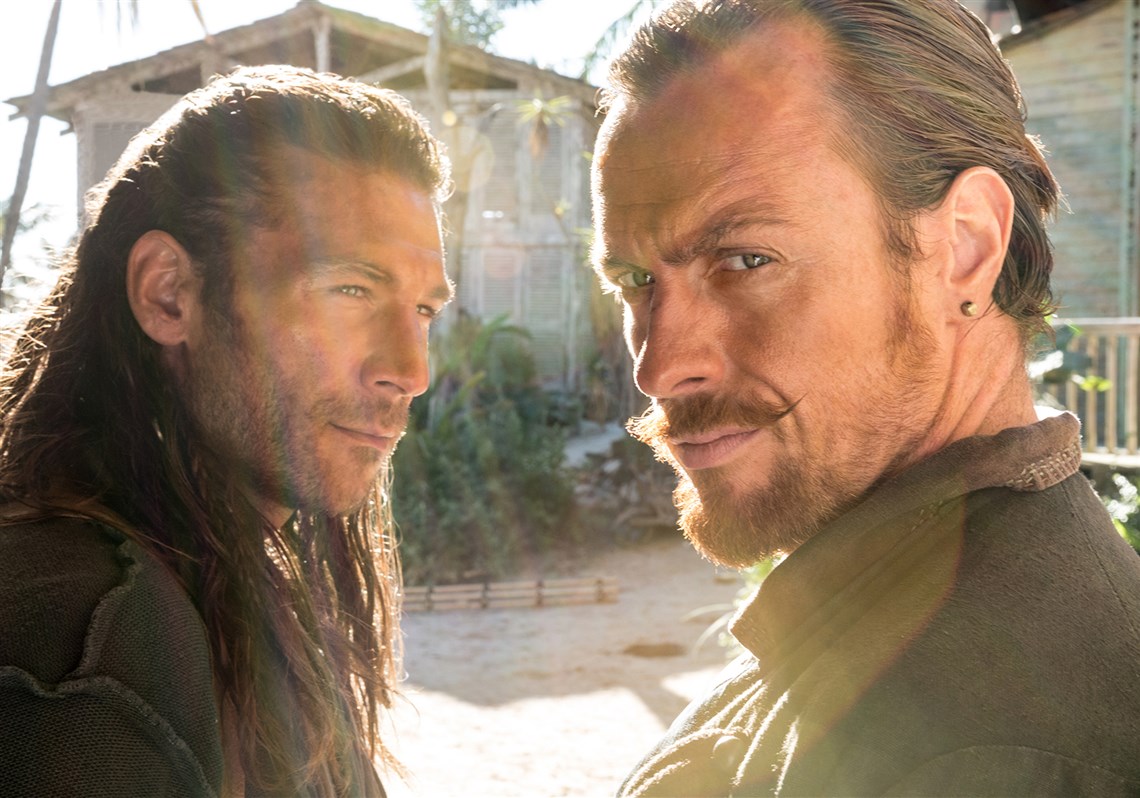 Zach McGowan and Toby Stephens as pirates Charles Vane and Captain Flint in Black Sails