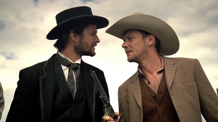 Logan (Ben Barnes) and William (Jimmi Simpson) on Westworld