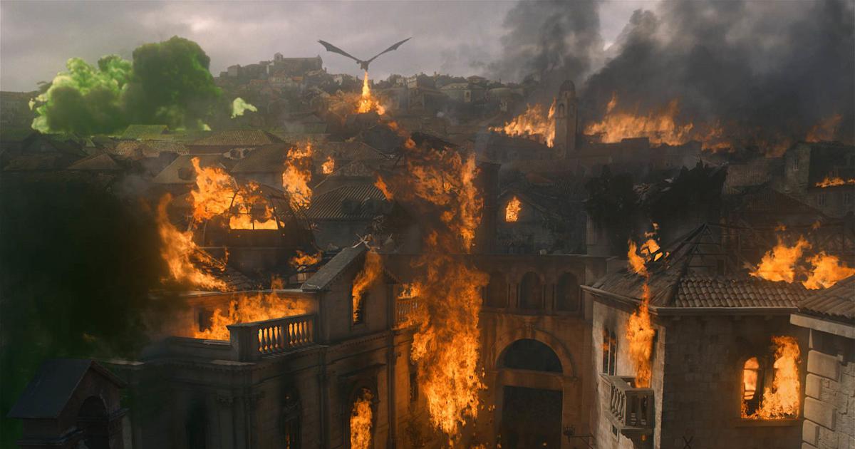 Drogon the dragon destroys King's Landing with dragonfire in Game of Thrones episode "The Bells"