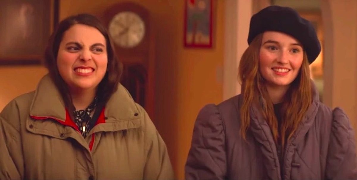 Molly (Beanie Feldstein) and Amy (Kaitlyn Dever) prepare to party in Booksmart